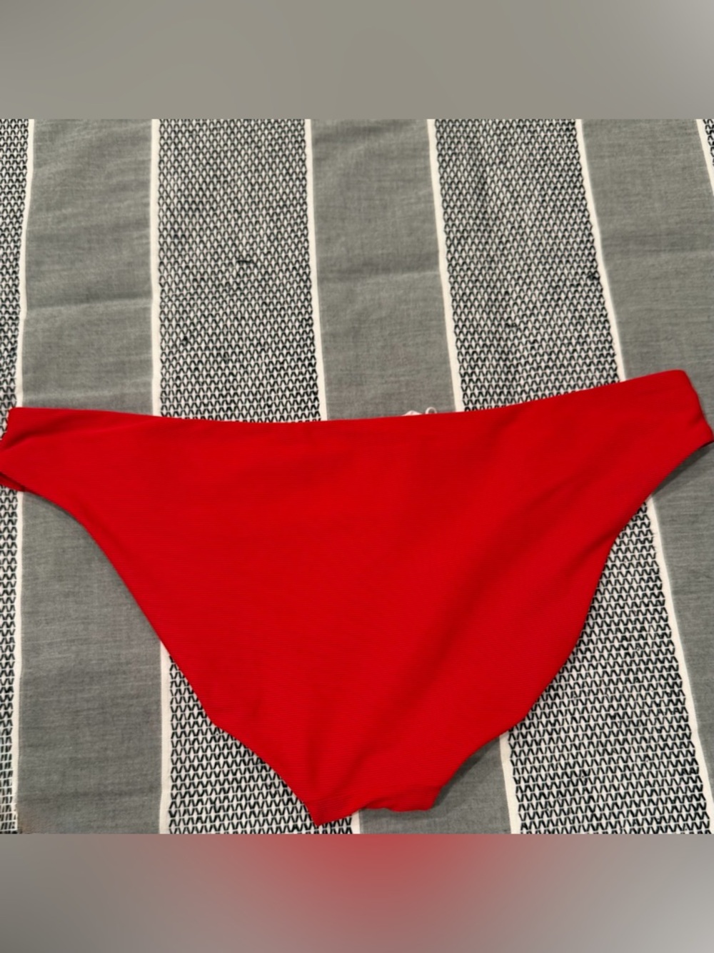 Athleta Cloudbreak Rib Strappy Bikini top M and bottoms L worn 2x Red - Picture 7 of 10